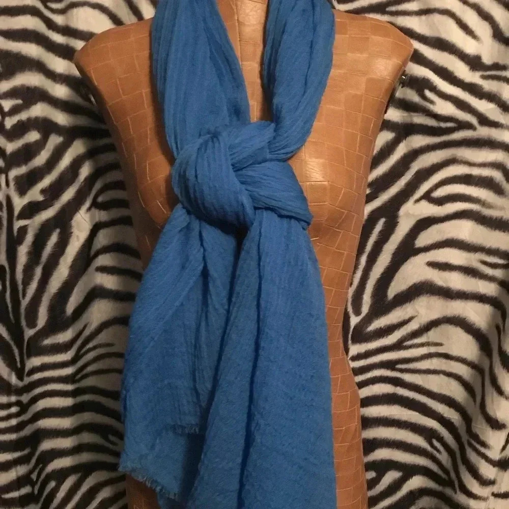 Ann Taylor scarf/sarong